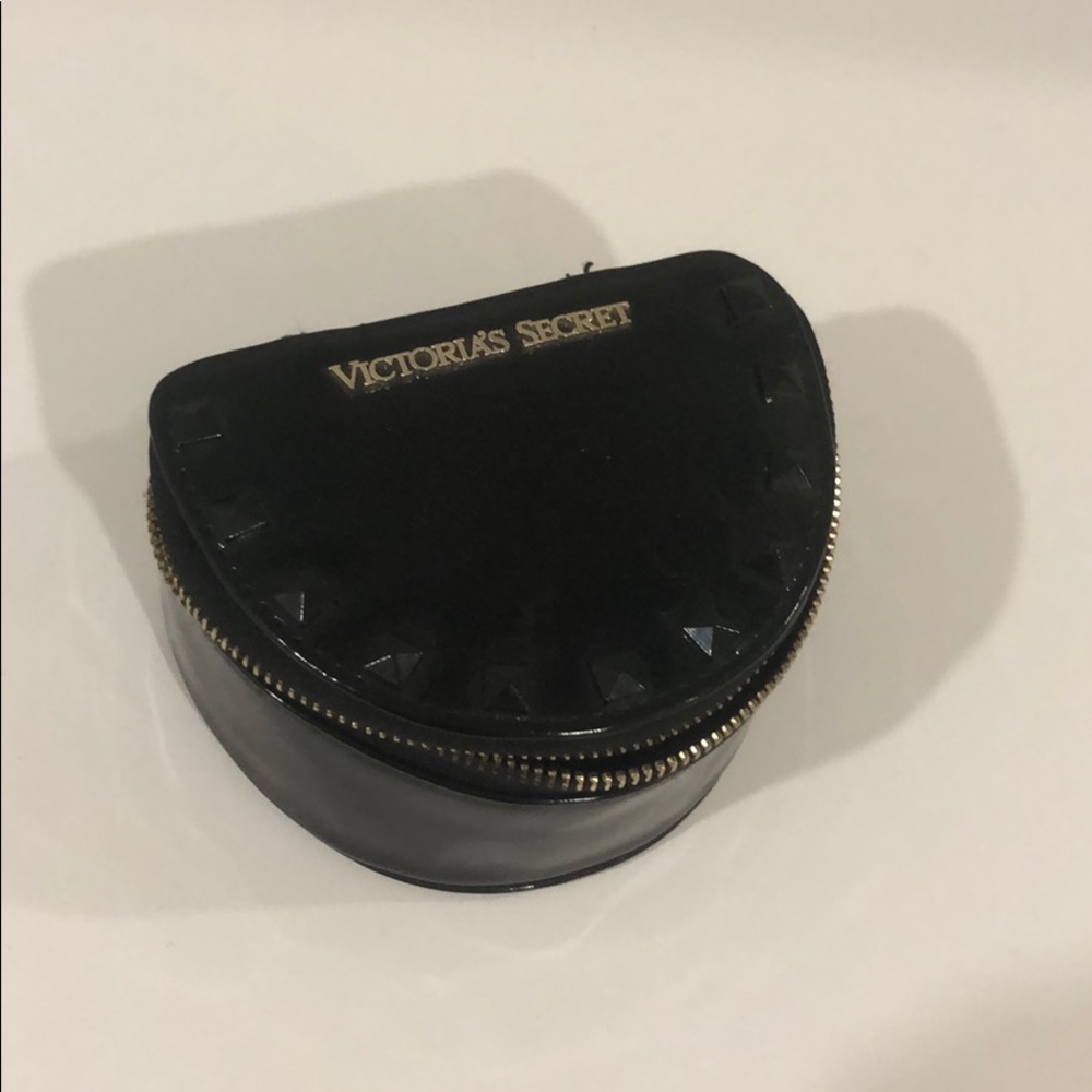 Victoria secret jewelry pouch